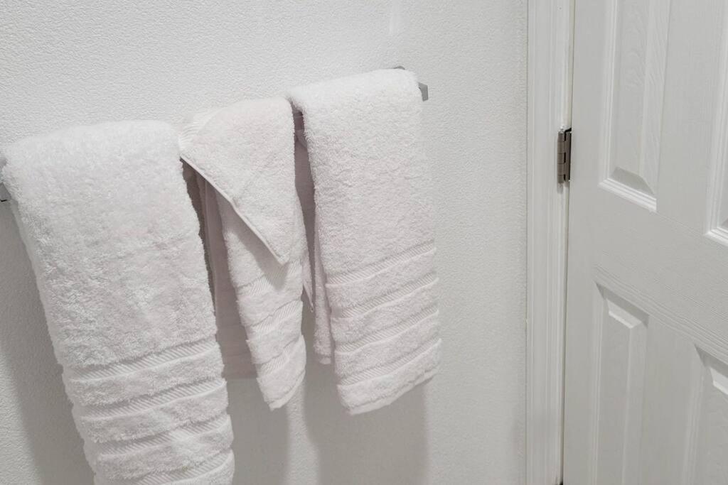 2 Ptivet Bedroom,1 Bathroom,kitchen,self Check In,free Parking * Nova York